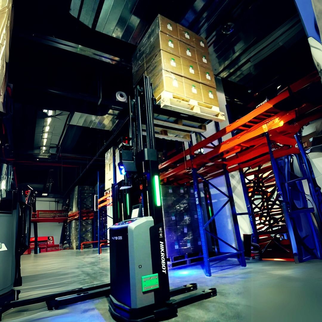 Empilhadeira Autônoma Hikrobotics